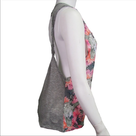 Love Amour - Picture 3 of 5